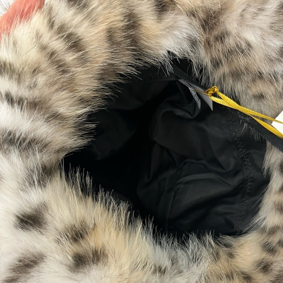 NWT ⚜️🤎⚜️ House of Harlow 1960 Leopard Faux Fur Bucket Hat - Picture 6 of 9